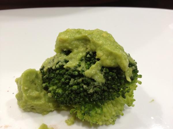 Tonite's delicacy: broccamole.