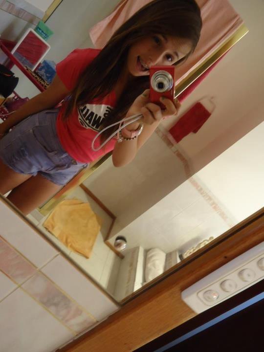 nickpappa_'s tweet photo. @Celine_Mahomie this is amber :) http://t.co/hHFXk44h