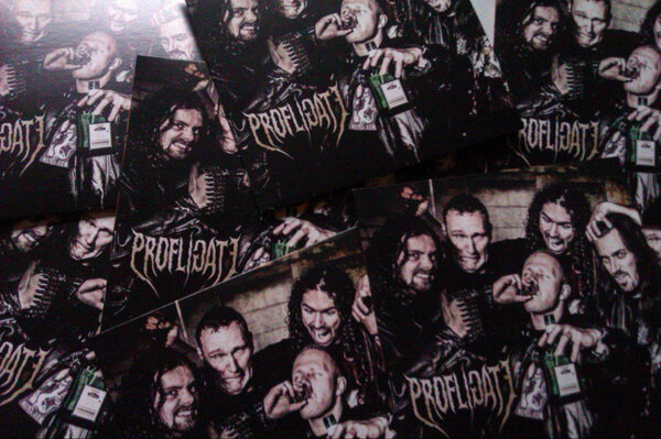 ProfligateNL's tweet image. CD sleeves ready!