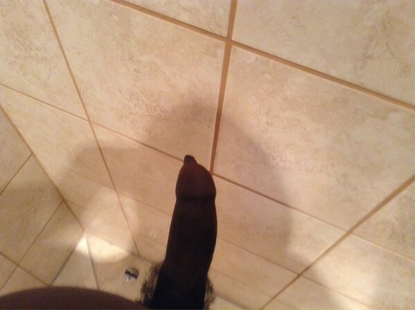 Africancock232's tweet photo. @chrissween http://t.co/ZOH4SFHq
