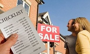 MandyJSLaw's tweet photo. Average London house 'to cost £500,000 by 2020': Welcomed by home owners but 'gri… #MailOnline http://t.co/pfwJGCwF http://t.co/UrxGQ12t