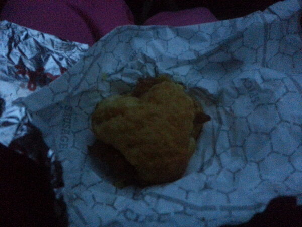 fxn2mzb's tweet photo. Chik filet heart sandwiches for breakfast!! http://t.co/FsX9Jw5j