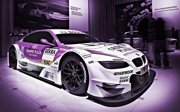 AudiLexusBMW's tweet photo. BMW M3 DTM http://t.co/BLw0RRWJ