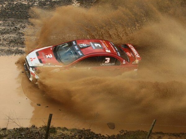 AudiLexusBMW's tweet photo. Следуй своей дорогой, и пусть люди говорят что угодно. http://t.co/a50NnbSq