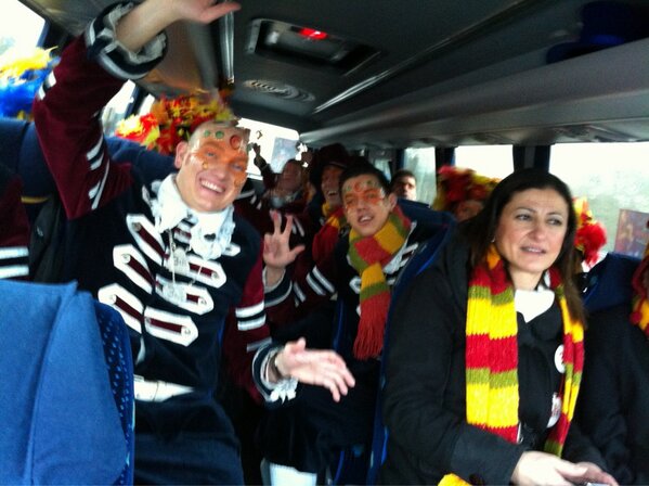 In de bus!!! <a href="/de3kes/">g.v.v.g. De 3-kes</a>