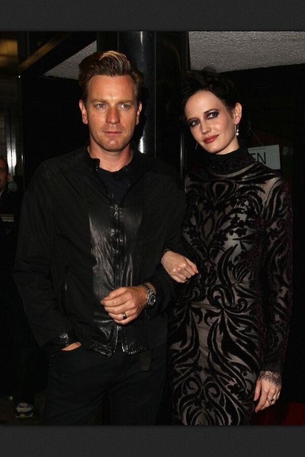 EvaGreenFans's tweet photo. How sweet would it be if those two got together? ;) http://t.co/PFX7hYXi