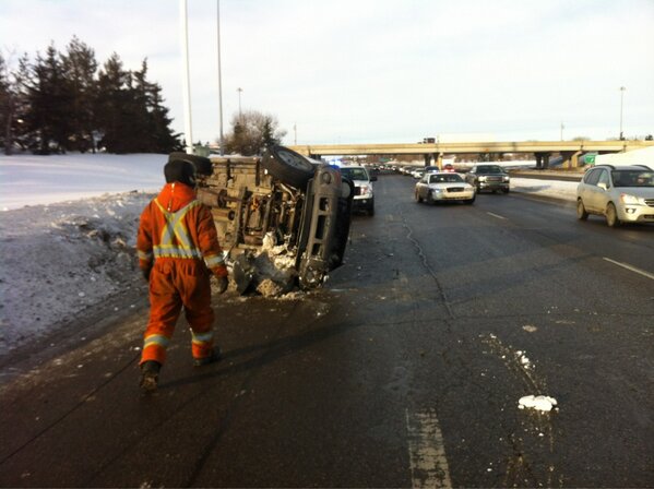 StewShoots's tweet photo. Crash on ring road this morning holding up traffic. #yqr http://t.co/YzeVFAFO