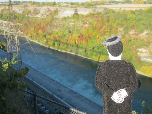 Flat_Buster's tweet image. Flat Buster gazes across the Niagara &amp;amp; contemplates getting into the US without a passport...