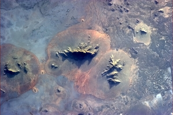 C.Hadfield photograph of African ridges