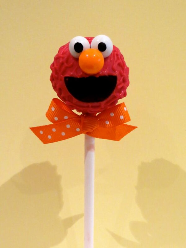 bitesBYjoelle's tweet photo. How do you ensure your #kid's #birthdayparty will be a hit?...INVITE #ELMO!!! #sesamestreet #cakepops #mommy http://t.co/oJldSi3G