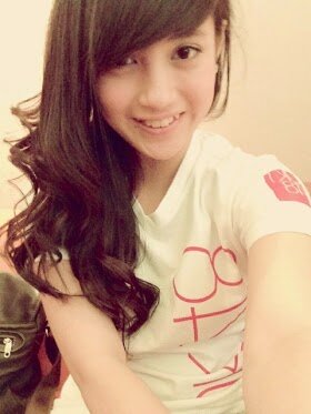 yani_ON's tweet photo. hehehe..  :) http://t.co/tugBGWuJ