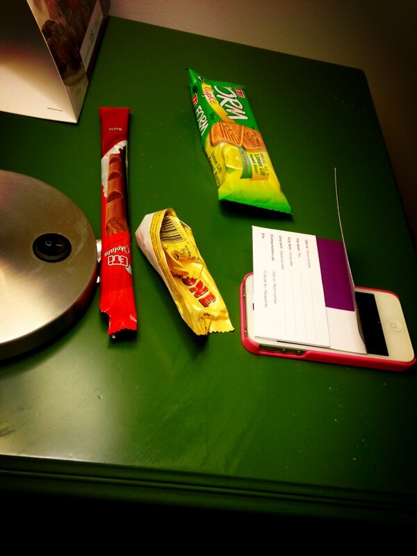 DreshajAferdita's tweet photo. sweet tooth 😬 oops! #modelsEAT http://t.co/jalW7jQZ