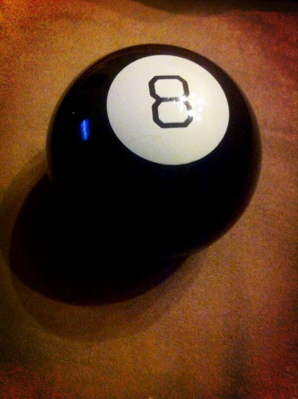 Jmag17's tweet image. This thing always reminds me of when woody from toy story drops it down the shelf #MagicEightBall