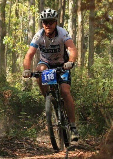 CrawldeCradle's tweet photo. Part of the @CrawldeCradle team racing at the #bluedragon2013 http://t.co/dVYN51hz