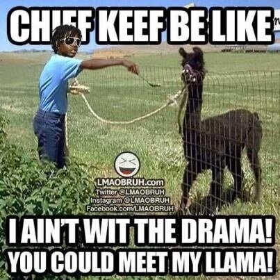 michaelmeneses7's tweet image. Yes!!! 😂😂😂😂 #300 #3hundid #sosasosa