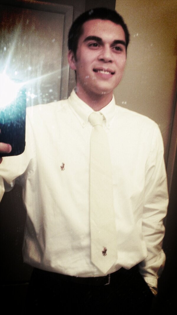 iHUSTLEhardd's tweet photo. @A_walking_lick1 where they do tht at?? #RalphLauren http://t.co/4l8AGQWK