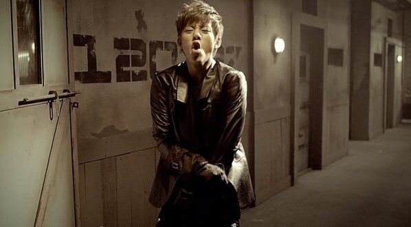 Akantukabie's tweet photo. ผมปวดฉี่ๆ พาผมไปฉี่หน่อยยย #Daehyon #BAPOneshot http://t.co/7DUZHRuy