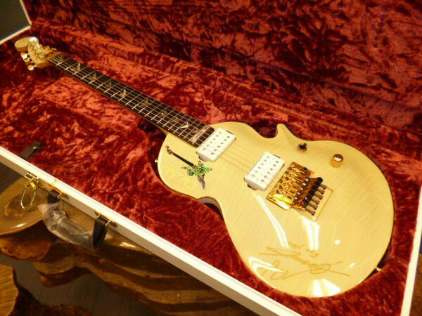 入荷情報】 THE ALFEE 高見沢 俊彦氏の「Angel Classic Jr 25th