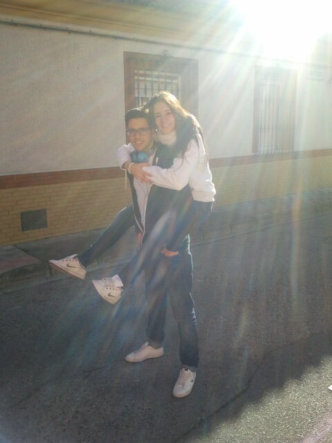 educastillo19's tweet photo. @MarinaGarcia03 ereees la mejoor tetillaaaa jajajaja loviuuuu http://t.co/QLxHyM5L