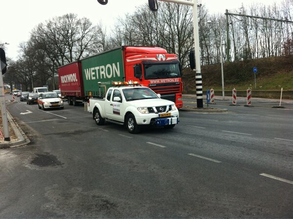 weginzicht's tweet photo. #Weginzicht brengt opbouw en samenstelling asfalt en fundering #Parkweg #Enschede in kaart. @SE053 http://t.co/xGVeulUG