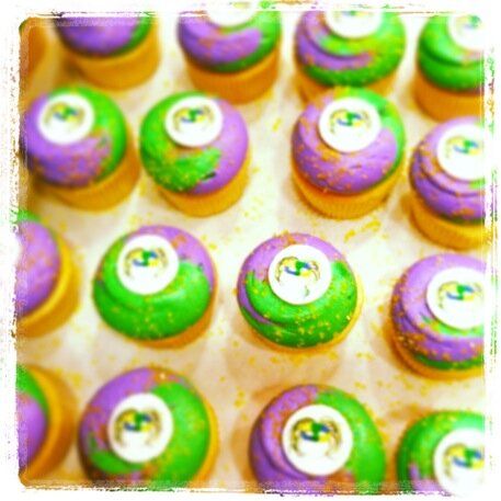 GTownCupcake's tweet photo. Happy #FatTuesday! Stop by any @GTownCupcake location today for a festive #MardiGras cupcake!! Enjoy! :) http://t.co/9m0MPKse