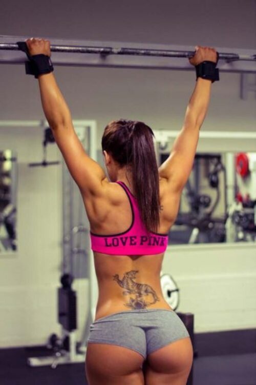 FemaleAnatomy_'s tweet photo. Real girls powerlift http://t.co/rMIXtHGM