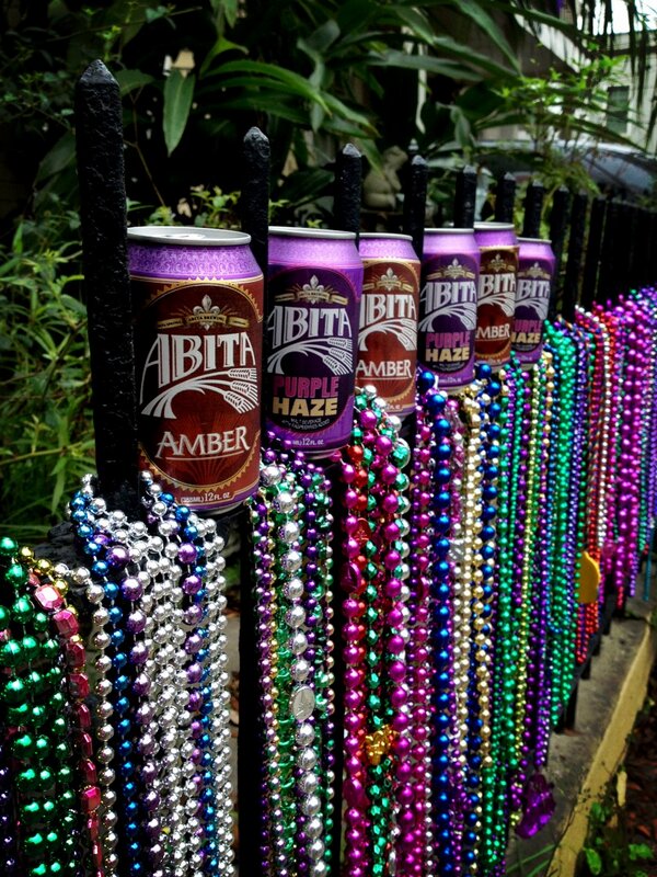 TheAbitaBeer's tweet photo. It may be raining, but that won't kill our carnival spirit! Happy Mardi Gras! http://t.co/JHZ8UE63