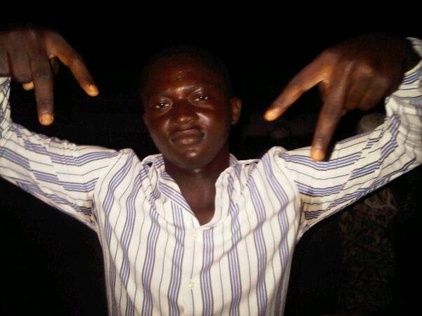 AjayiLdn's tweet photo. popped a molli im sweetin http://t.co/CBLUQ16g