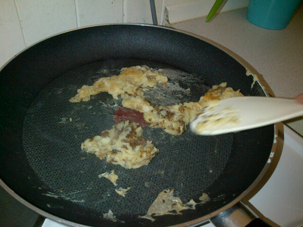 maialumsden's tweet photo. Happy pancake day..... http://t.co/hVFblrUZ