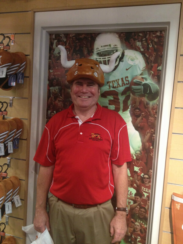 GryphonsCoach's tweet photo. Does he not know that is a Longhorn on his head and not a Gryphon? http://t.co/eznwNCgY