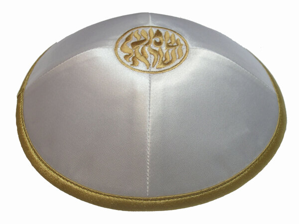 KippaConnection's tweet image. And another Shema Kippa this time in White!