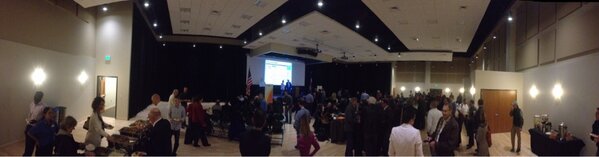 PeakVenture's tweet photo. Pitch Night is about to get underway ! http://t.co/84oTH6EA