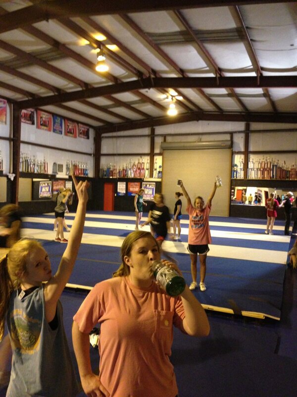cardiiiC's tweet image. At it again y'all. Yes we are literally practicing right now. #neverends #CHEERSPORTWEEK