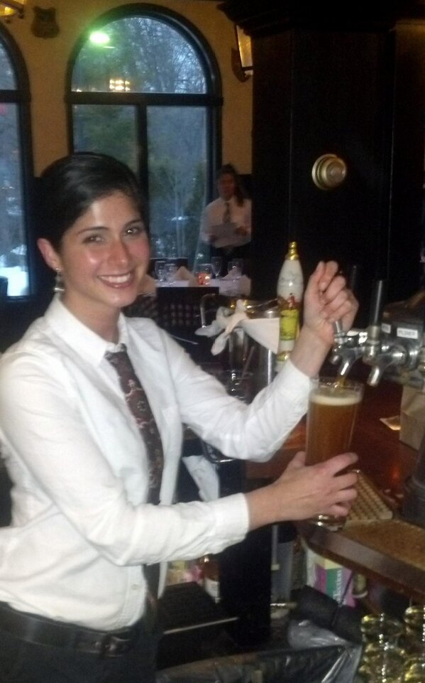 traprockbrewery's tweet photo. Our bartender Pam's favorite brew is our Emily Rose ESB. Come on n and she'll pour you one! http://t.co/DmGlz8f5
