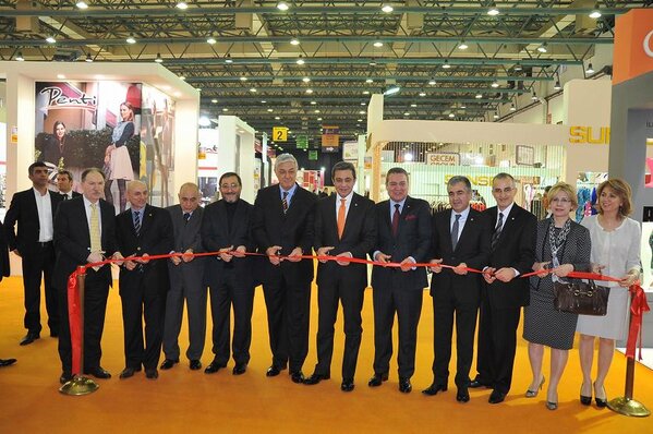 #ifexpo 2013 10. Uluslararası İstanbul Çorap ve İç Giyim Fuarı, 31 Ocak’ta TÜYAP Fuar ve Kongre Merkezi’nde açıldı.