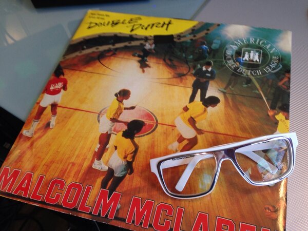 JasonBradbury's tweet photo. ... Like this... #VinylToDigital http://t.co/eQu2xL2m