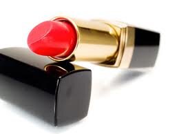 locazn's tweet photo. Freshen up your Make-up kit the Pennywise Way - http://t.co/x2qyng4D http://t.co/h9lxYNdG