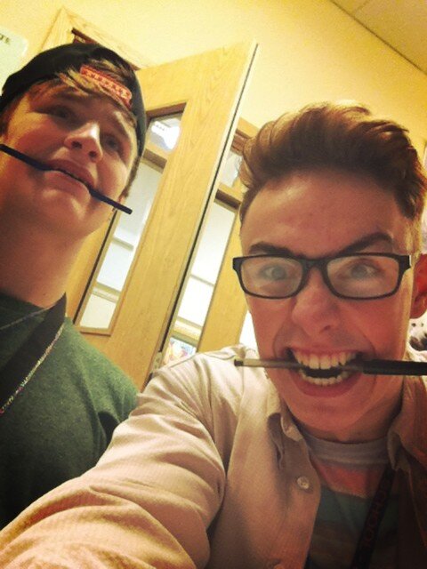 FullenglishUK's tweet photo. At work writing some lyrics! Boom @lewcatbmx http://t.co/eOqsCDMJ