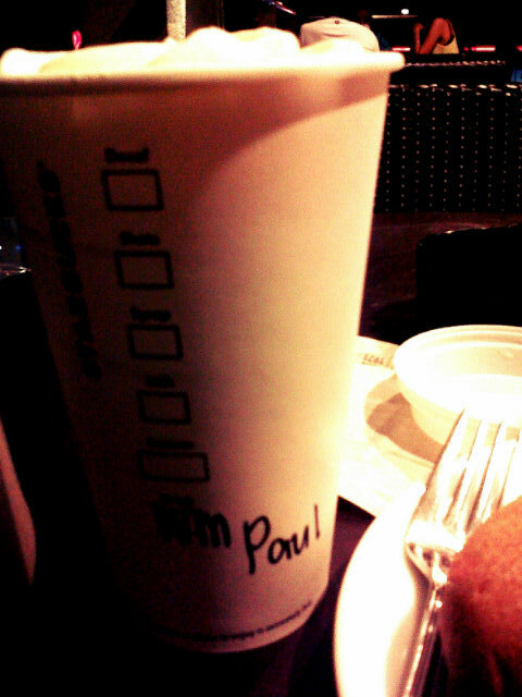 kp_orquia's tweet image. Funny on how the barista knows my 2nd name w/o asking me.haha #creepy #WhiteChocoMocha
