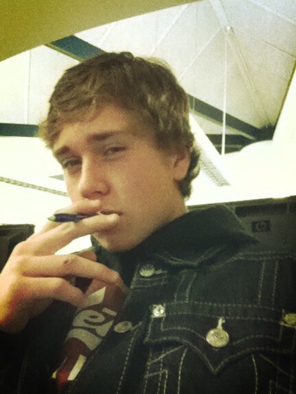 apswag's tweet image. #Truejacket #friday