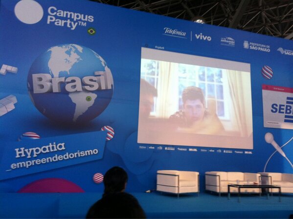 RT <a href="/AlexSouzaNet/">Alexandre Souza</a>: Rolando agora na #CPBR, documentario #vaiqueda da <a href="/endeavorbrasil/">Endeavor Brasil</a>, com o pessoal da <a href="/LedfaceBR/">LedfaceBR</a>