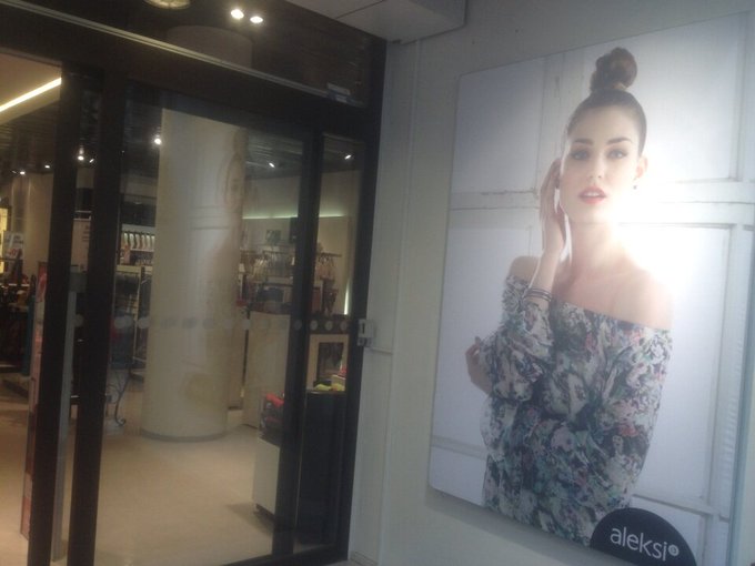Big me x2 at the Aleksi 13 main entrance! #wohooo #work http://t.co/xKRgZ5Cz<a href="/tag/wohooo"class="tags">#wohooo</a><a href="/tag/work"class="tags"><span>#work</span></a>