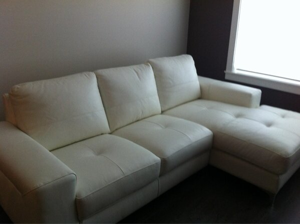 carmen_dean's tweet image. A thing of beauty. #ScanDesign. Good memories will be made on this couch.