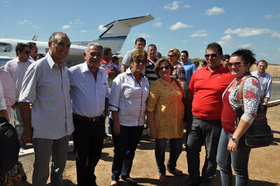 DepGetulioRego's tweet photo. @DepGetulioRego acompanha governadora, @RosalbaCiarlini @AmigosdaRosa_em visita à adutora Alto Oeste e outras obras. http://t.co/hbc74MuD