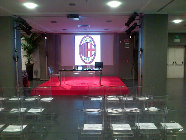 Diretta/Live - Milan, Balotelli: "Non parlo al Sun, non bei ricordi dell'Inghilterra" (FOTO) 32