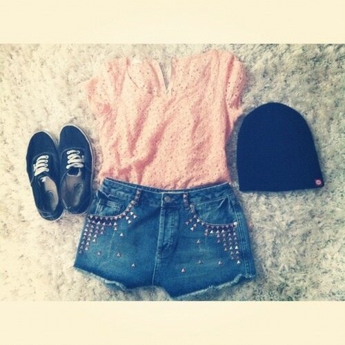 CuteGirlStyles's tweet photo. RT als je dit setje leuk vindt. http://t.co/90Ijqb5x