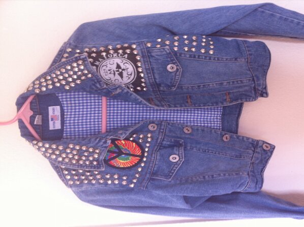 theStacySmith's tweet photo. Patch and studded jean jacket $50 http://t.co/XutT7apT