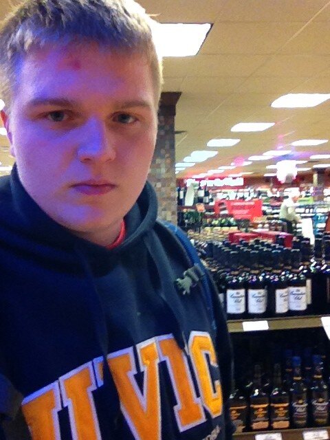 Bleech94's tweet photo. #bc #liquor http://t.co/VJI7Ir6m