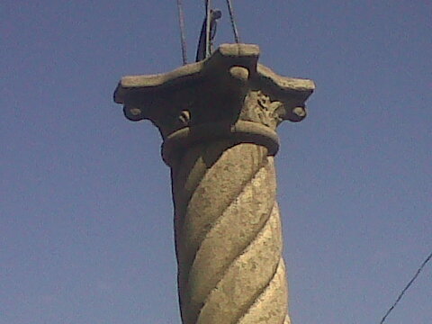 khanstructor tweet picture
