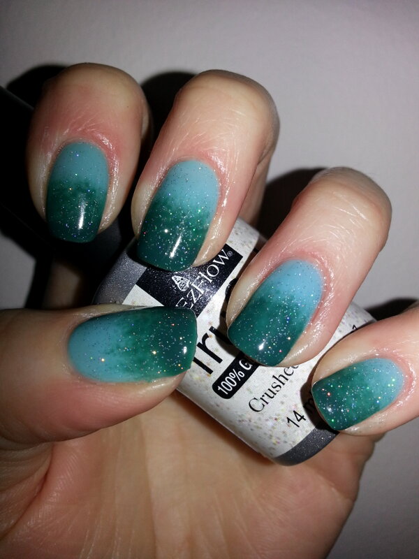 Sam_Tips2Toes's tweet image. Trugel Tiffany fading to Grassy Knoll with Crushed Diamond on top.